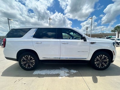 2025 GMC Yukon Elevation