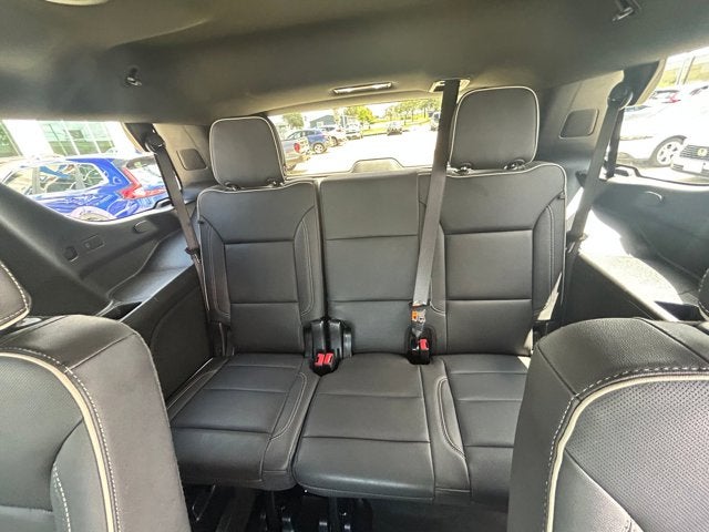 2025 GMC Yukon Elevation