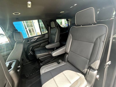 2025 GMC Yukon Elevation