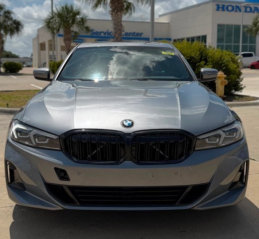 2023 BMW 3 Series 330i