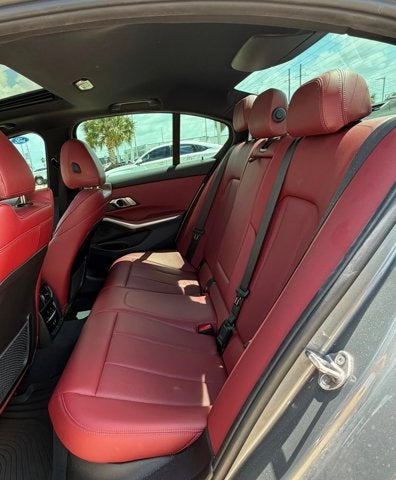 2023 BMW 3 Series 330i