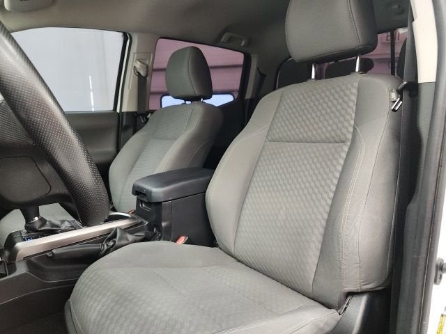 2022 Toyota Tacoma 2WD SR5