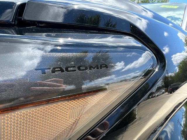 2025 Toyota Tacoma 4WD SR5