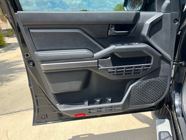 2025 Toyota Tacoma 4WD SR5