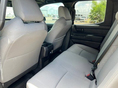 2025 Toyota Tacoma 4WD SR5