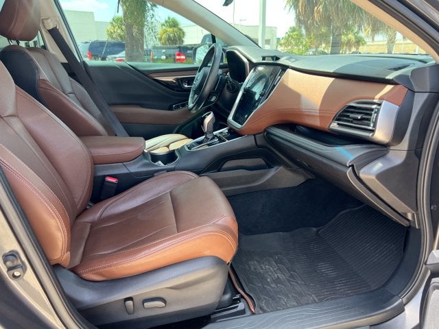 2022 Subaru Outback Touring