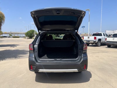 2022 Subaru Outback Touring