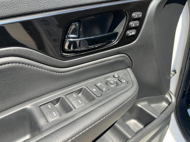 2025 Honda Odyssey Elite - Photo 15
