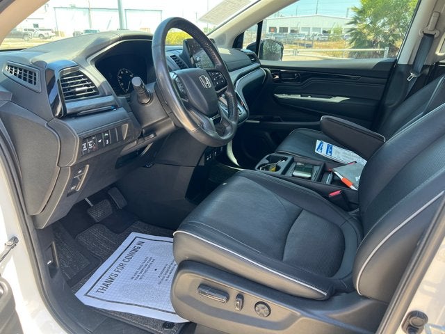 2025 Honda Odyssey Elite - Photo 16