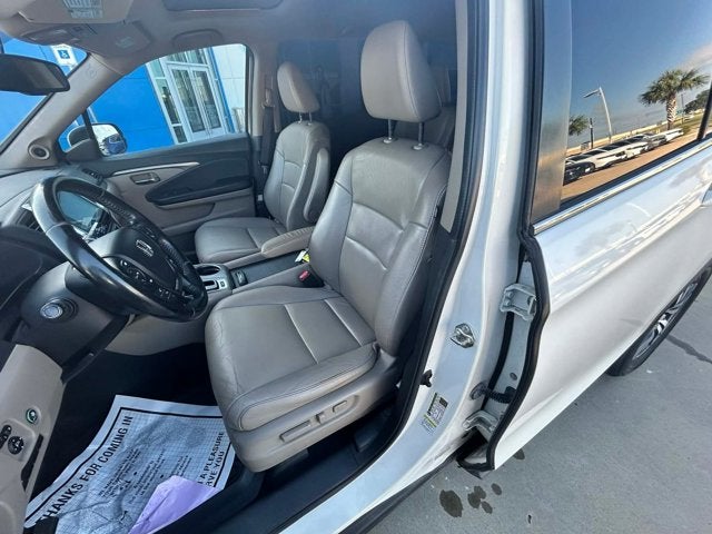 2016 Honda Pilot EX-L - Photo 12