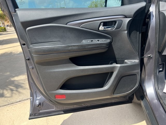 2020 Honda Ridgeline Sport - Photo 13