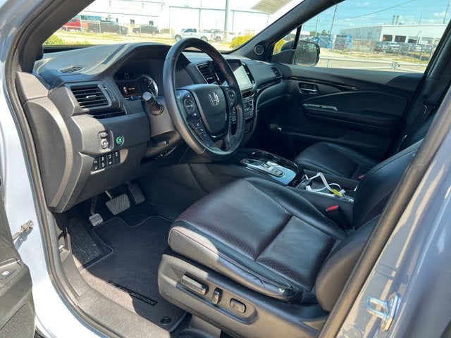 2022 Honda Ridgeline Black Edition