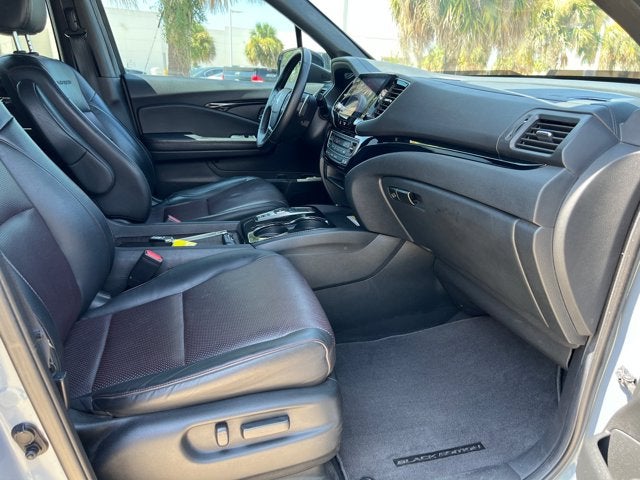 2022 Honda Ridgeline Black Edition