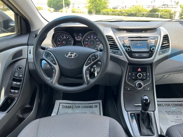 2014 Hyundai Elantra SE