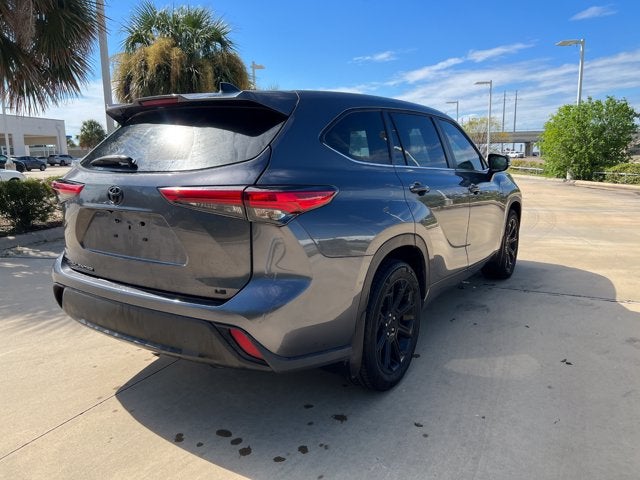 2023 Toyota Highlander LE