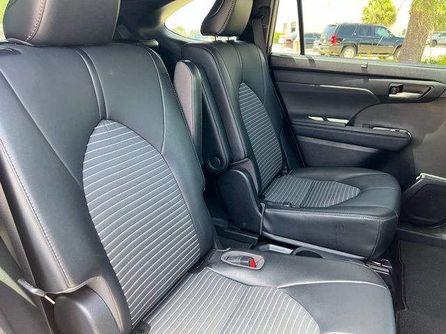 2021 Toyota Highlander XSE