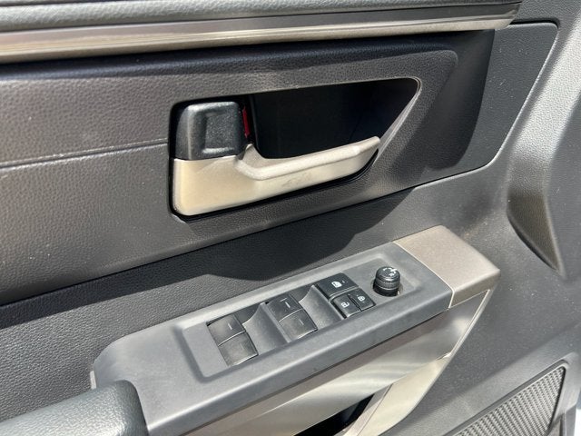 2022 Toyota Tundra 2WD SR5