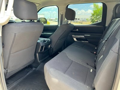 2022 Toyota Tundra 2WD SR5