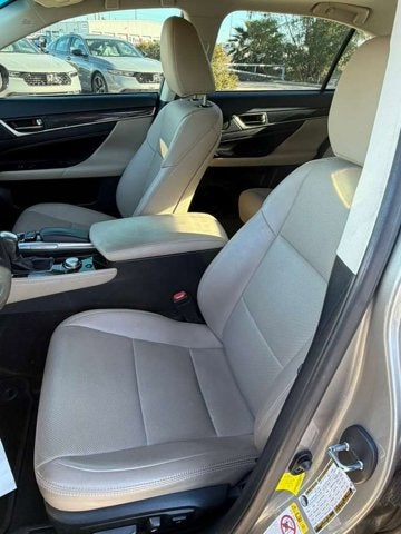 2016 Lexus GS 200t 200t