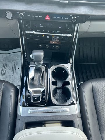 2024 Kia Carnival EX